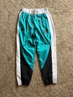Nike Air FORCE Vintage 90’s style Teal Blue Colorblock Track Pants NWOT Mens M